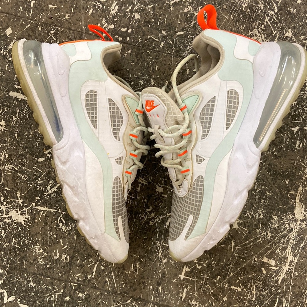 Nike Air Max 270 React White Orange Hyper Crimson Women's Sneakers Size 7  2019